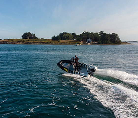 Get Wallpaper Torqeedo Displays 2019 S New Electric Boating Products At Salon For iPhone