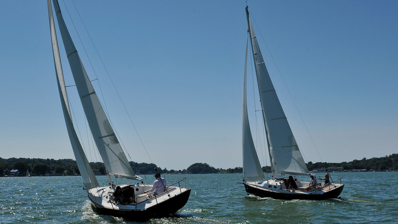 Tartan upgrades Fantail sailboats with electric Cruise pods